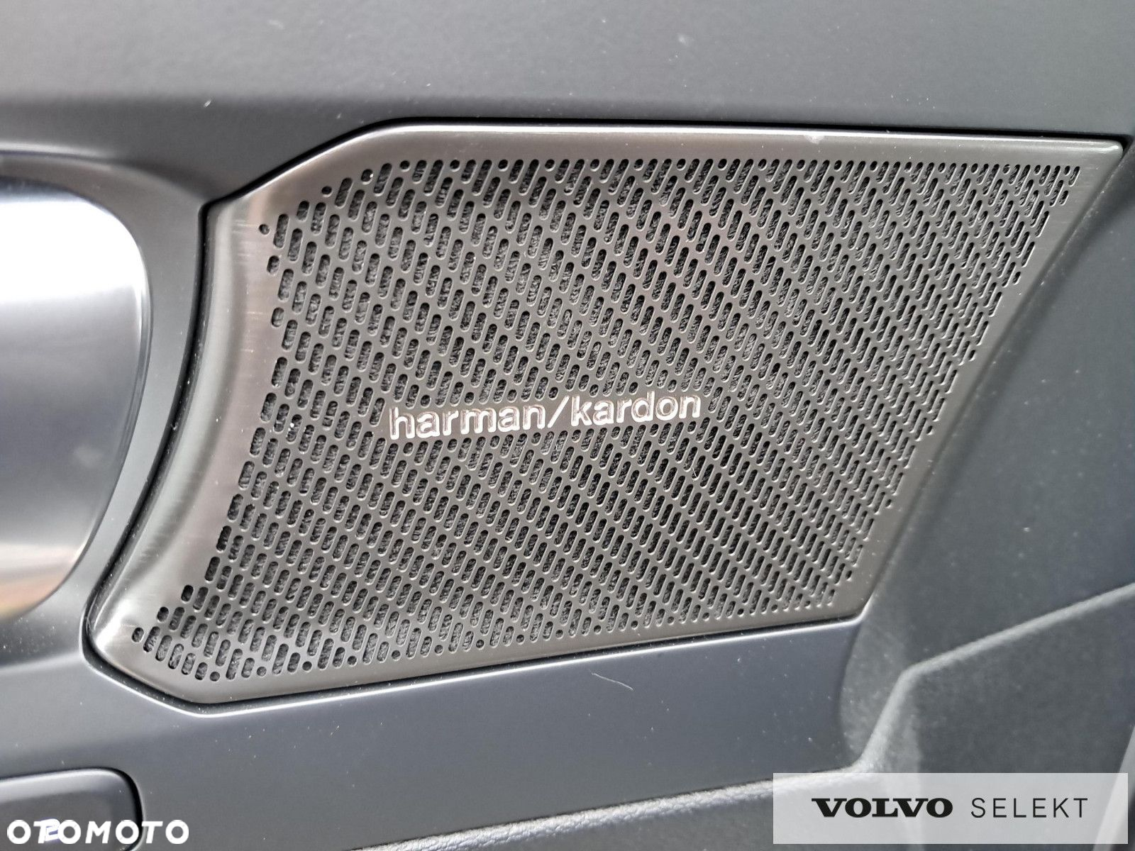 Volvo XC 40 - 21