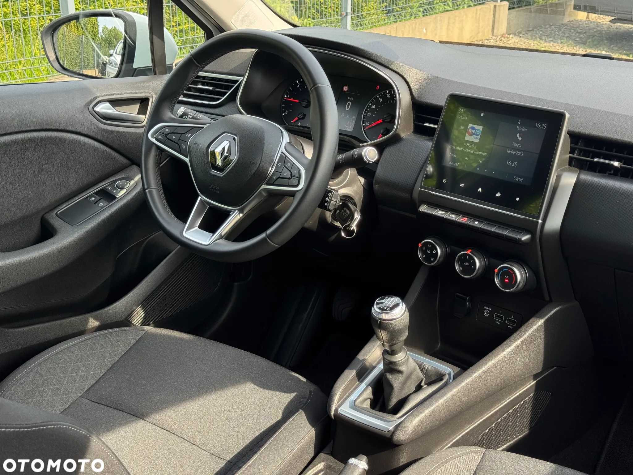 Renault Clio 1.5 dCi Energy Limited Plus - 17