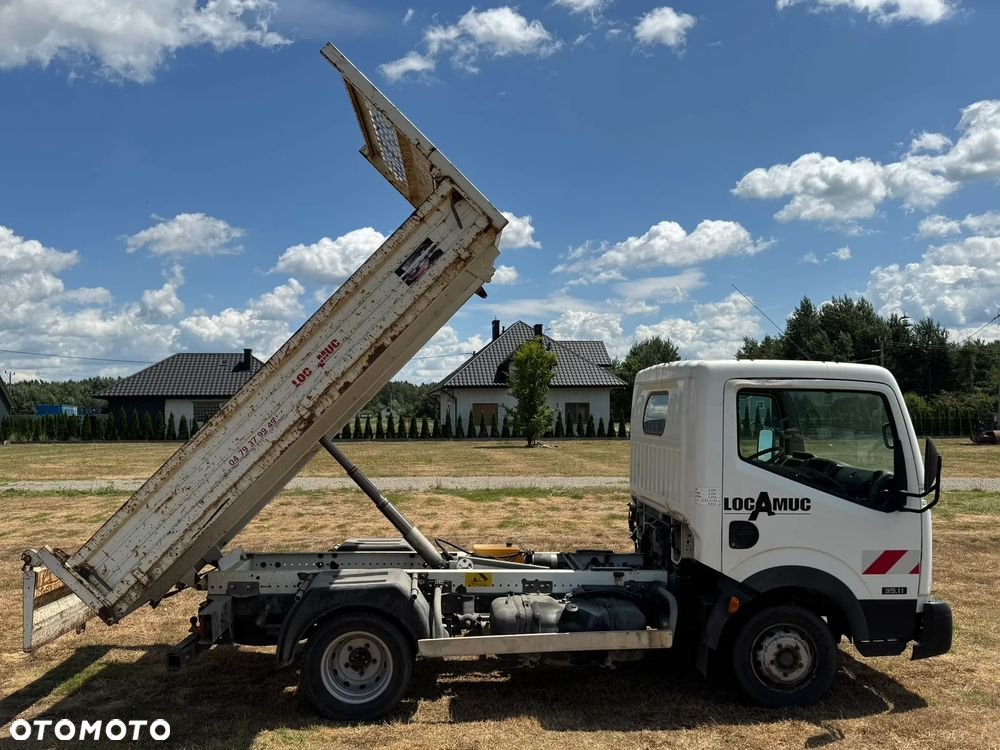 Nissan Cabstar - 15