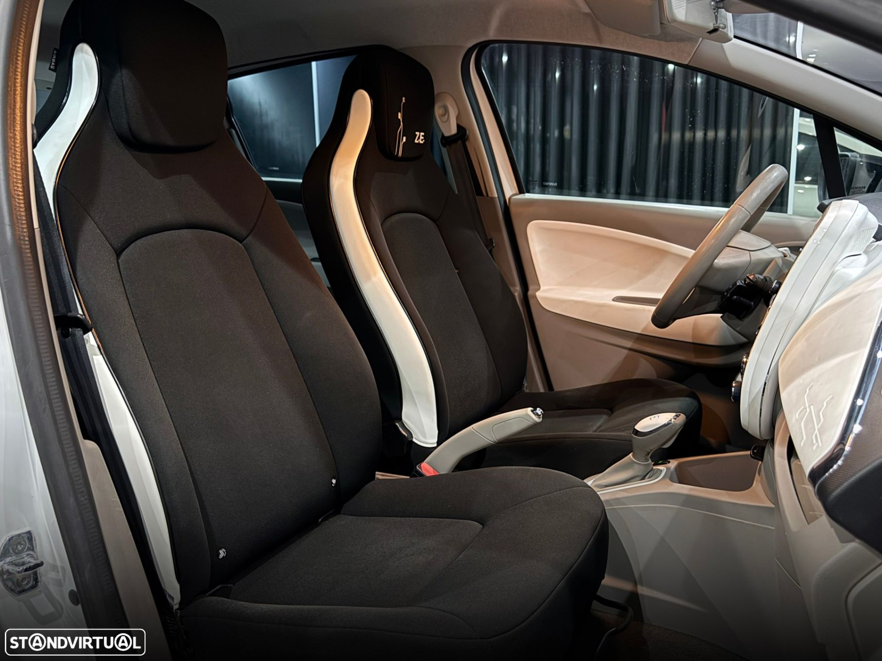 Renault Zoe - 21