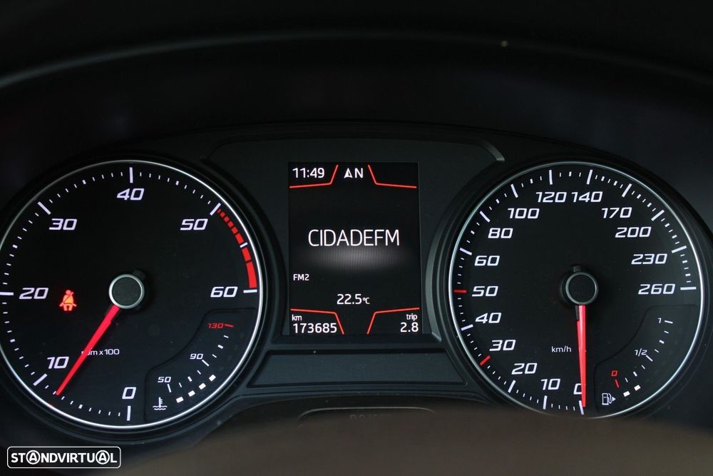 SEAT Leon ST 1.6 TDI Style Ecomotive - 18