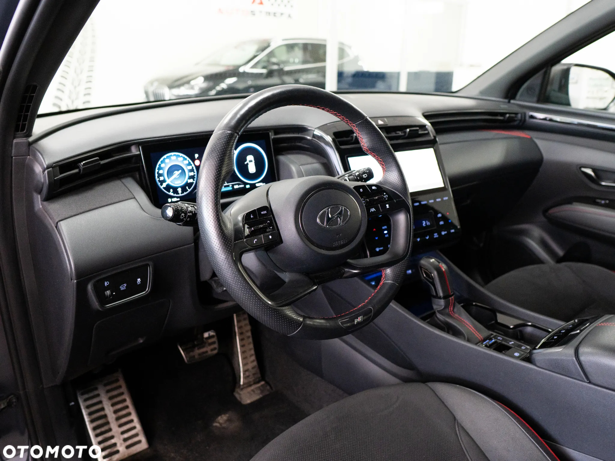 Hyundai Tucson - 13