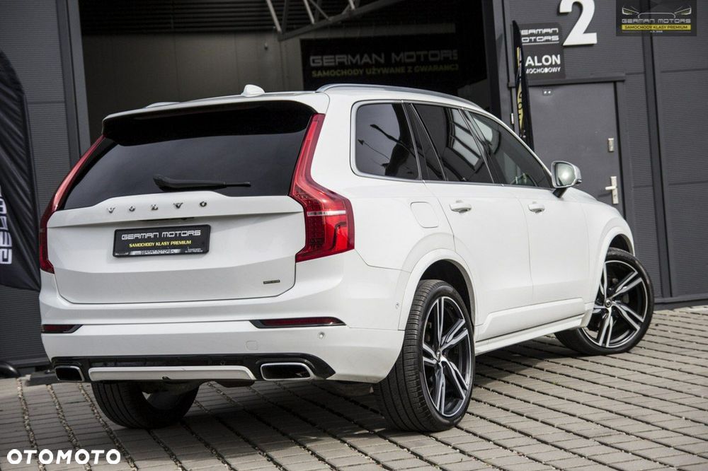 Volvo XC 90 D5 AWD R-Design 7os - 7