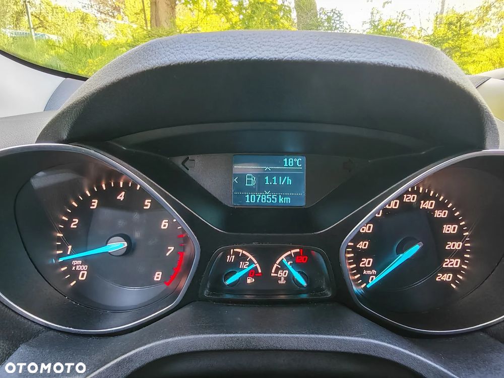 Ford Kuga 1.5 EcoBoost 2x4 Titanium - 22