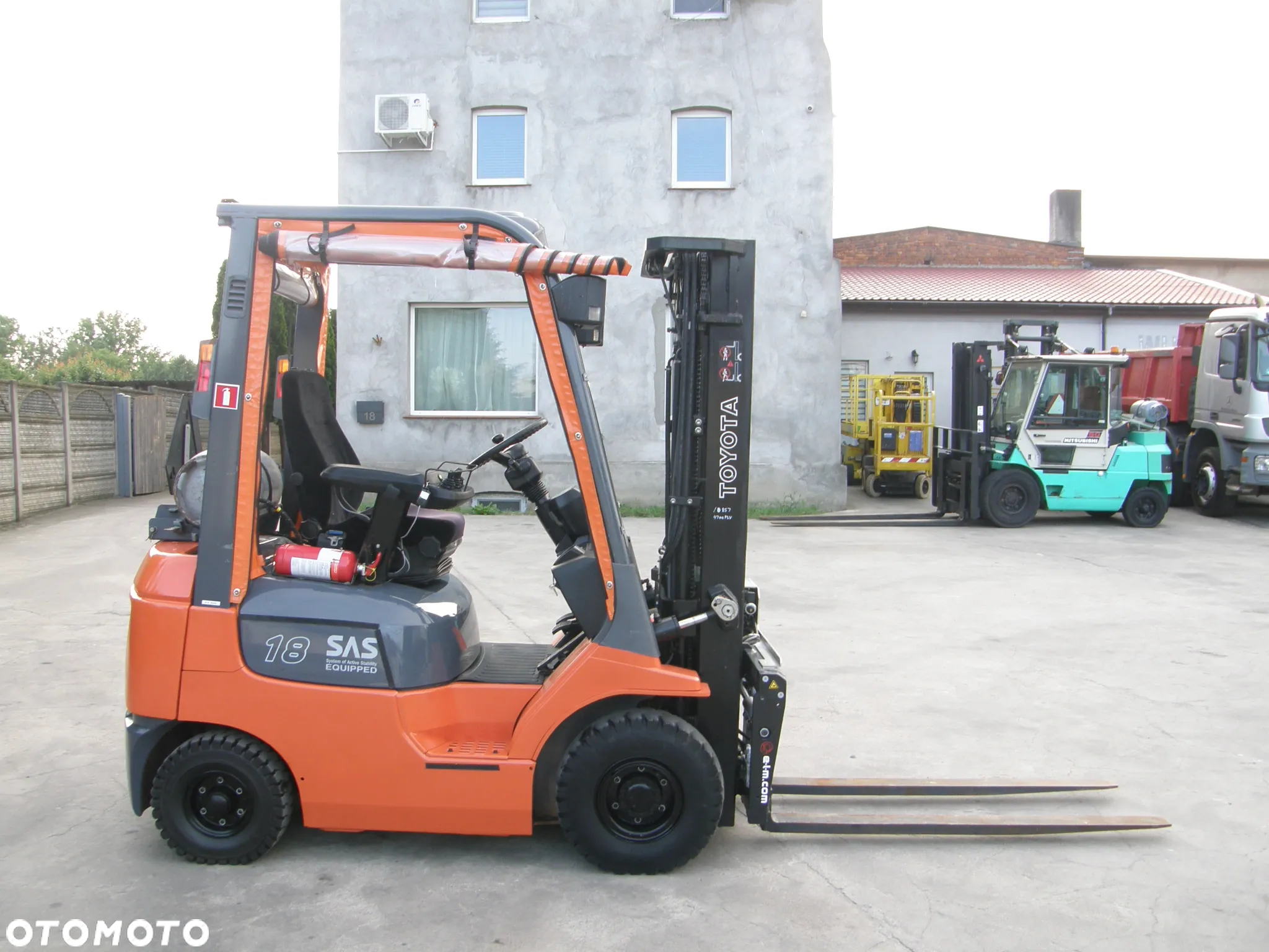 Toyota 7FGF18 2007 TRIPLEX 4,70m pozycjoner - 21