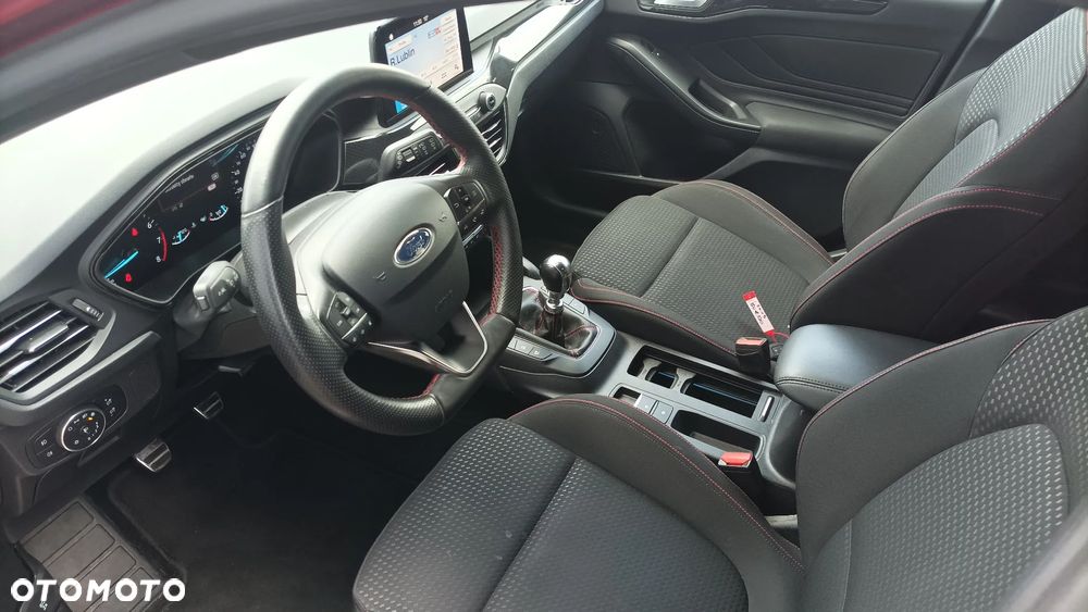 Ford Focus Turnier 1.5 EcoBoost Start-Stopp-System ST-Line - 16