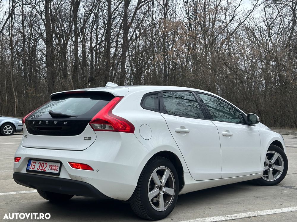 Volvo V40 D2 - 4