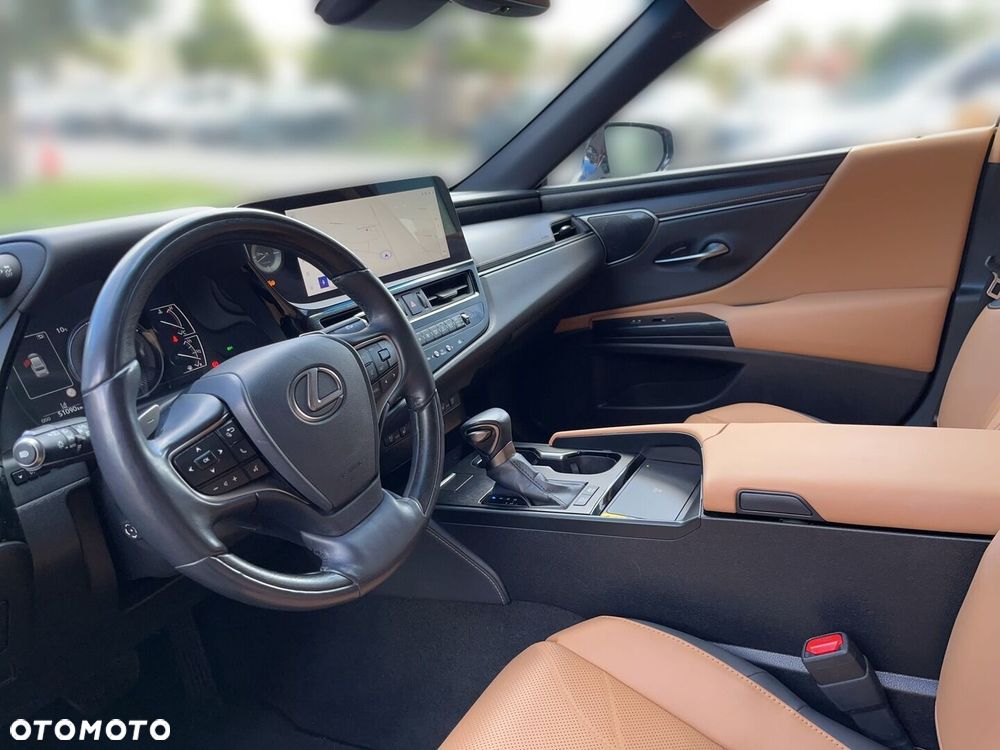 Lexus ES 300h Prestige - 5