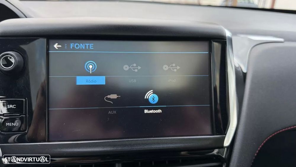 Peugeot 208 1.6 e-THP GTi - 26