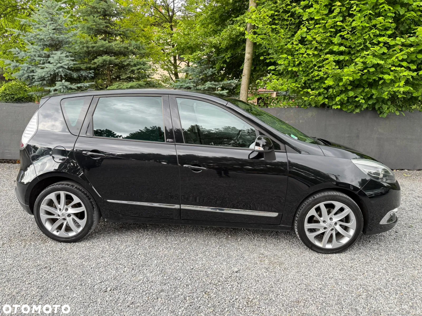 Renault Scenic ENERGY dCi 130 INITIALE PARIS - 3