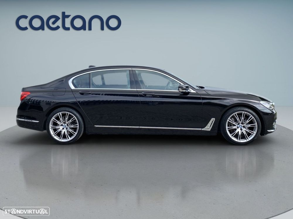 BMW 740 Le iPerformance Pack M - 35