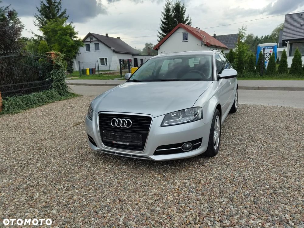 Audi A4 2.0 TDI DPF S line Sportpaket - 26