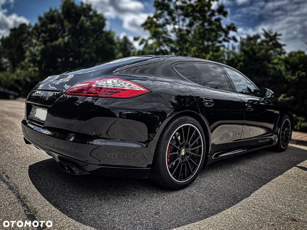 Porsche Panamera GTS - 5