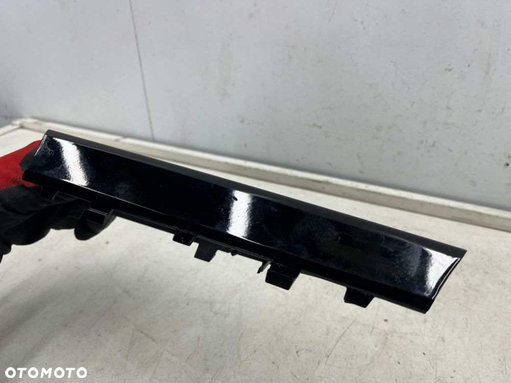 Atrapa Jaguar F-Type x152 SVR 14-24r listwa kratki zderzaka prawa przednia hx5m-15a862-a hx5m15a862a - 6