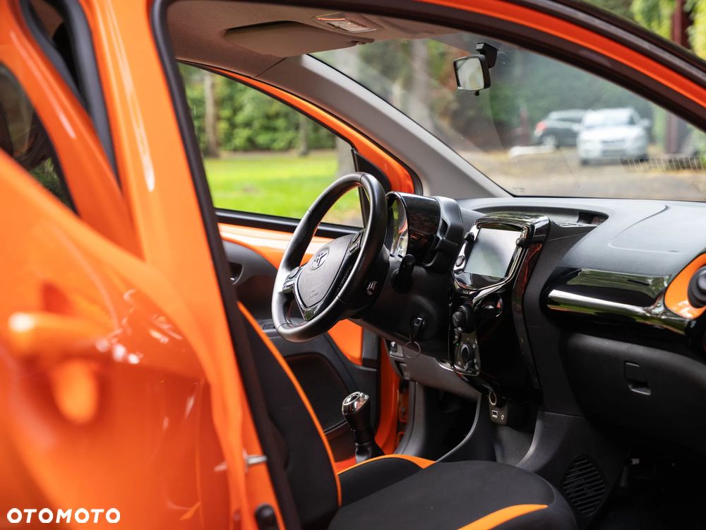 Toyota Aygo 1.0 VVT-i JBL Edition - 8