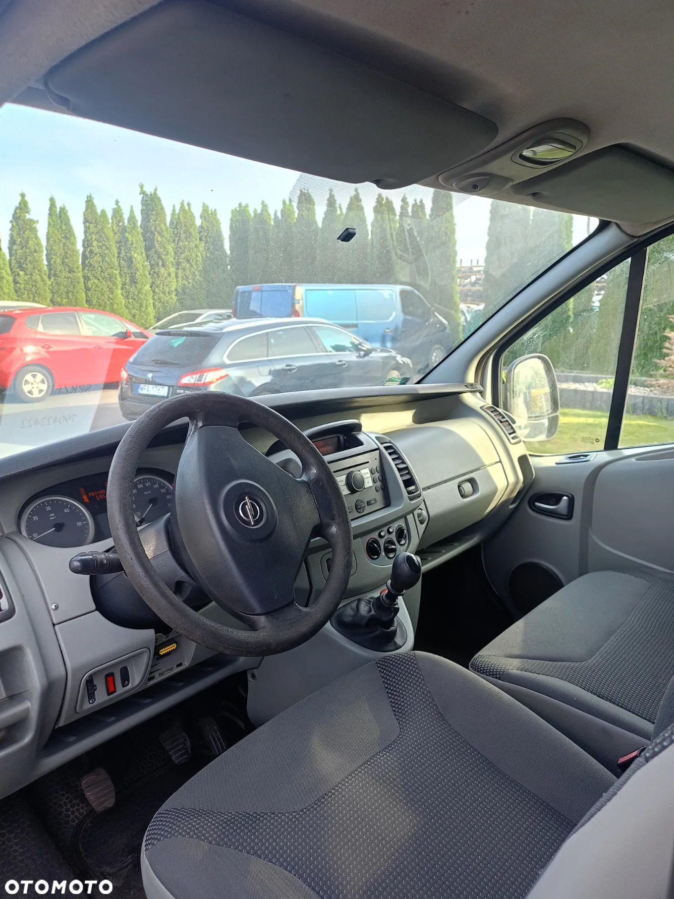 Opel VIVARO - 9