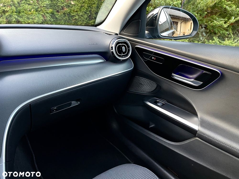 Mercedes-Benz Klasa C 220 d T 9G-TRONIC - 29