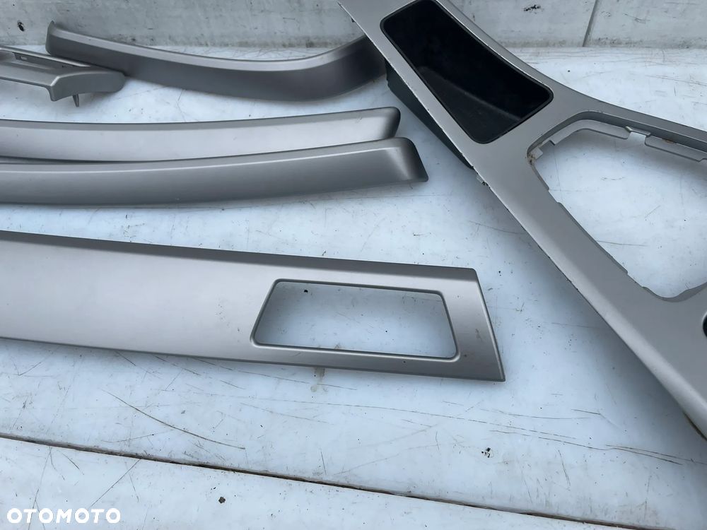 DEKORY LISTWY OZDOBNE BMW E90 SEDAN - 4