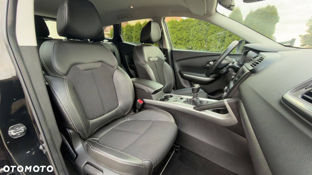 Renault Kadjar Energy TCe 130 Business - 16