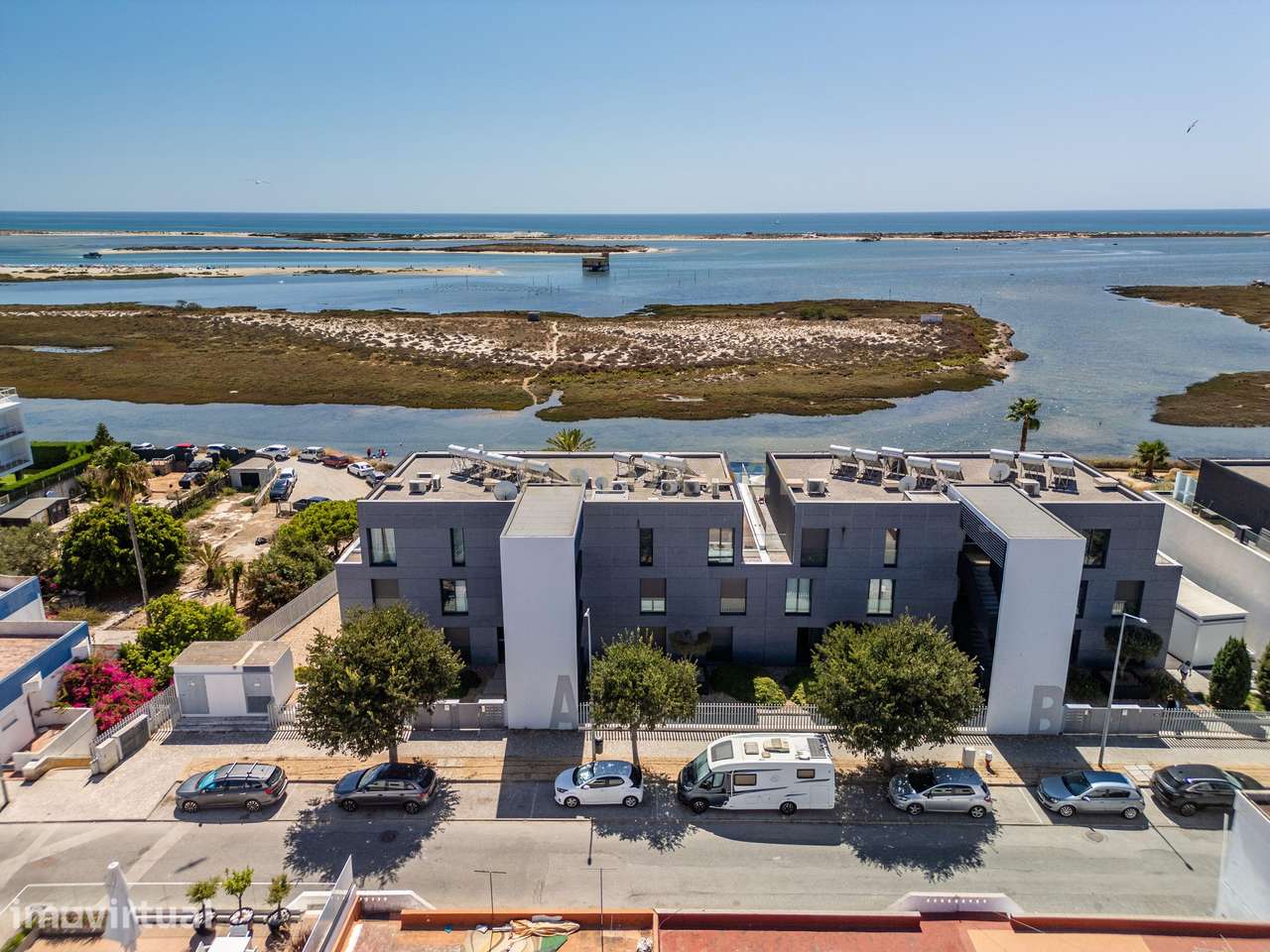 A Pérola da Ria Formosa | T2 de Luxo na Fuseta - Grande imagem: 4/37