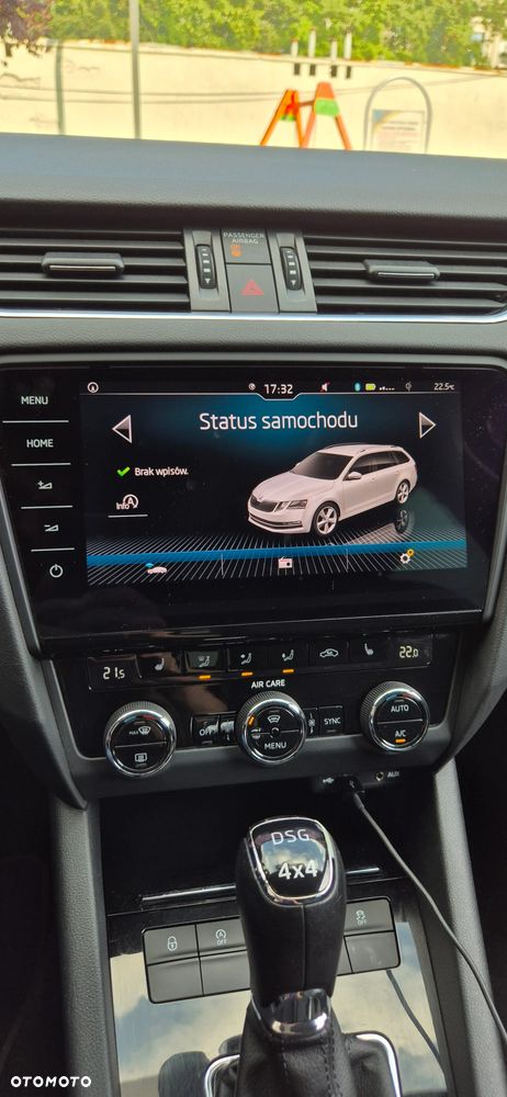 Skoda Octavia 2.0 TDI SCR 4x4 Style DSG - 13