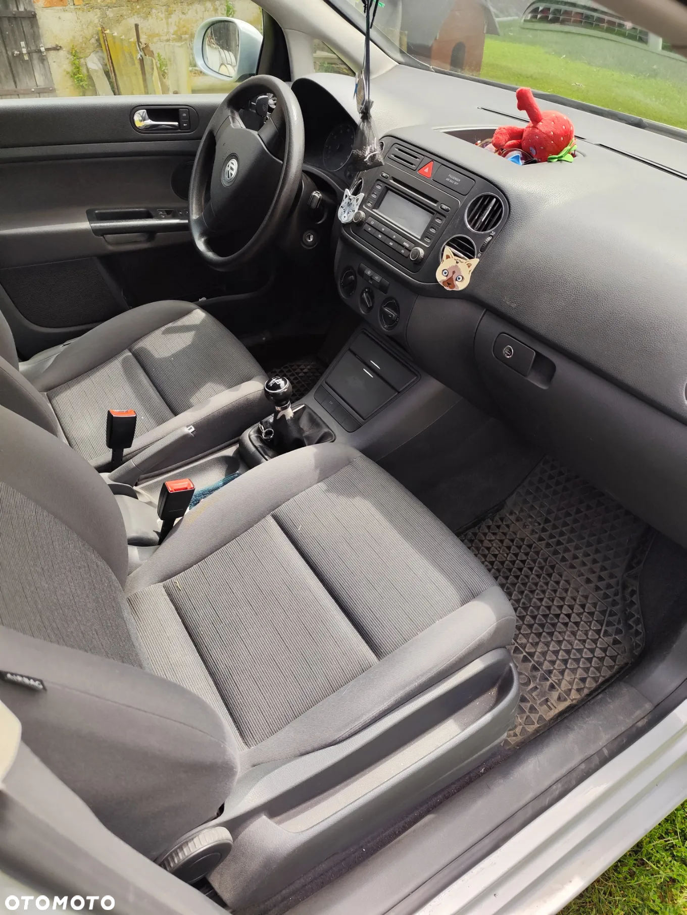 Volkswagen Golf - 14