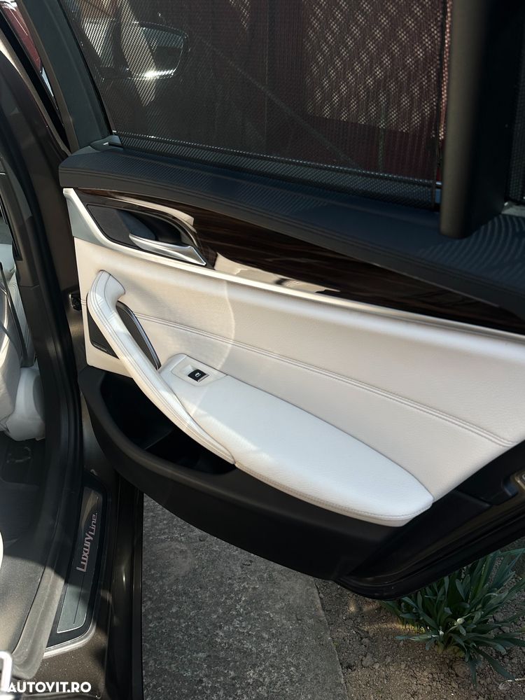 BMW Seria 5 520d AT - 27