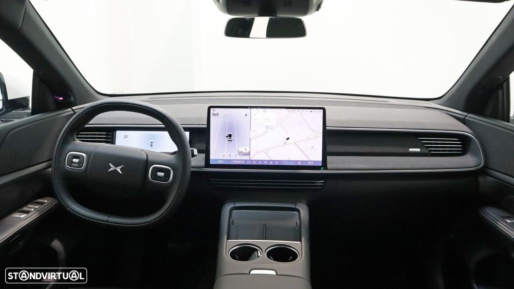 Xpeng G6 87.5 kWh Long Range + Gancho de Reboque - 14