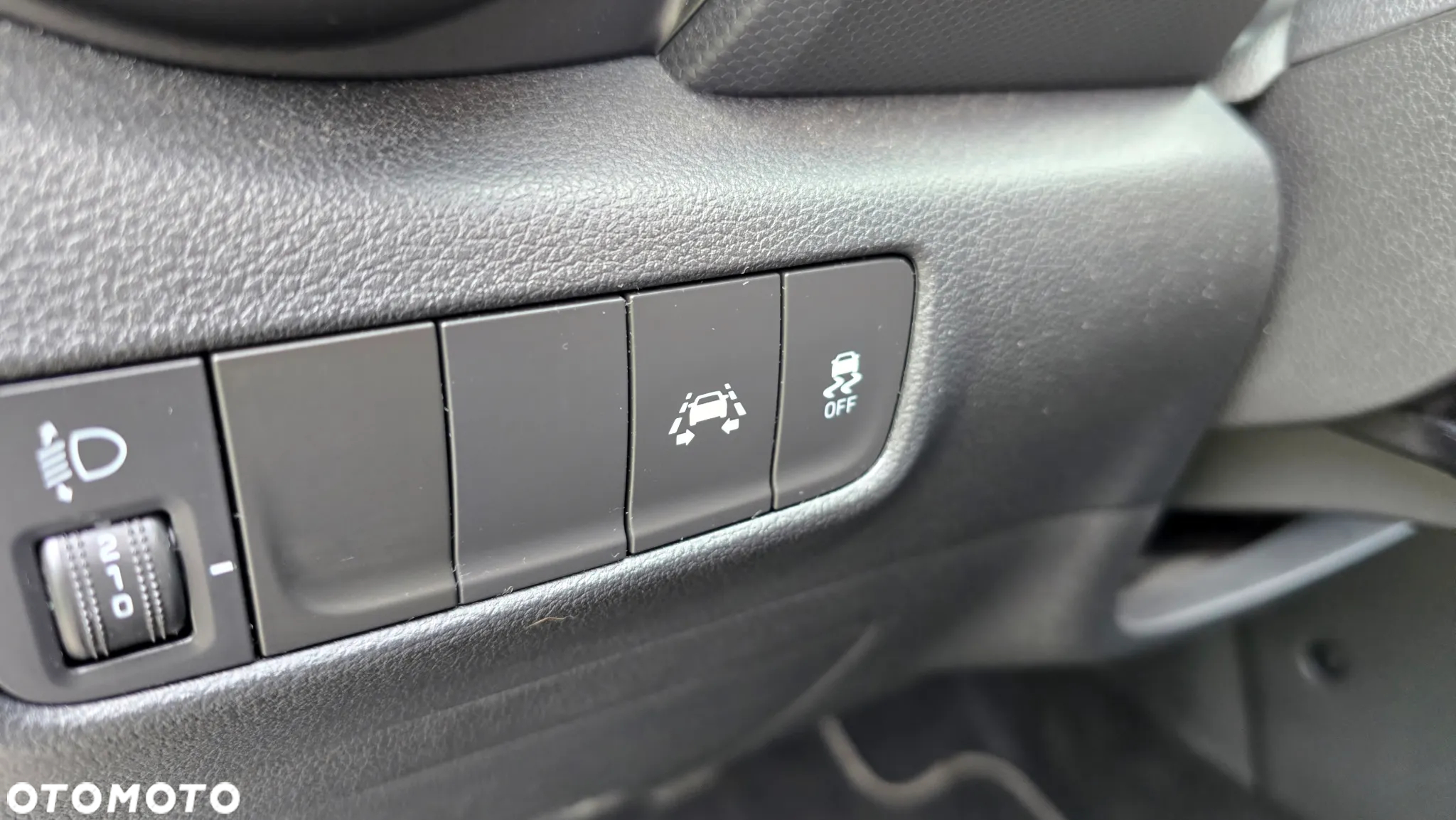 Hyundai Kona - 17