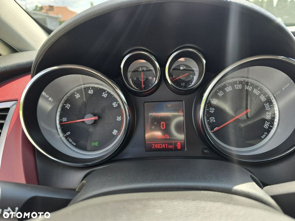 Opel Astra - 28
