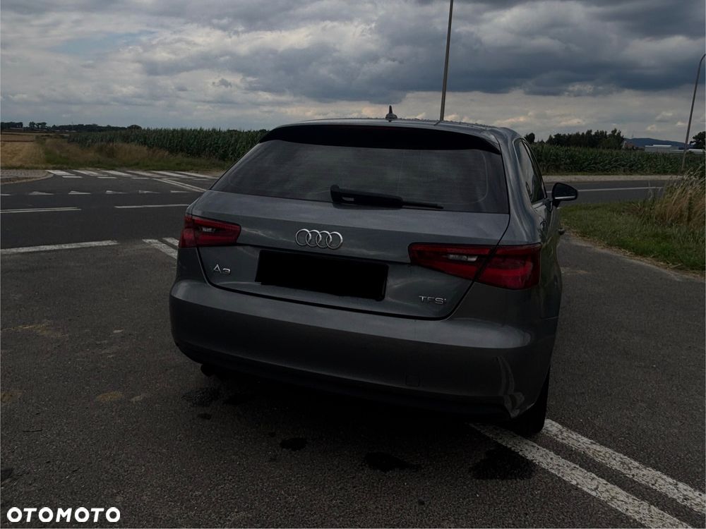 Audi A3 1.4 TFSI Ambiente - 5