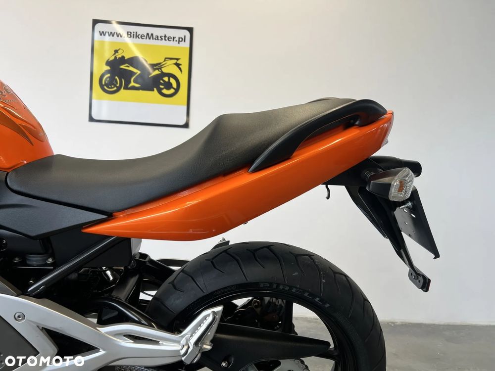 Kawasaki ER - 16
