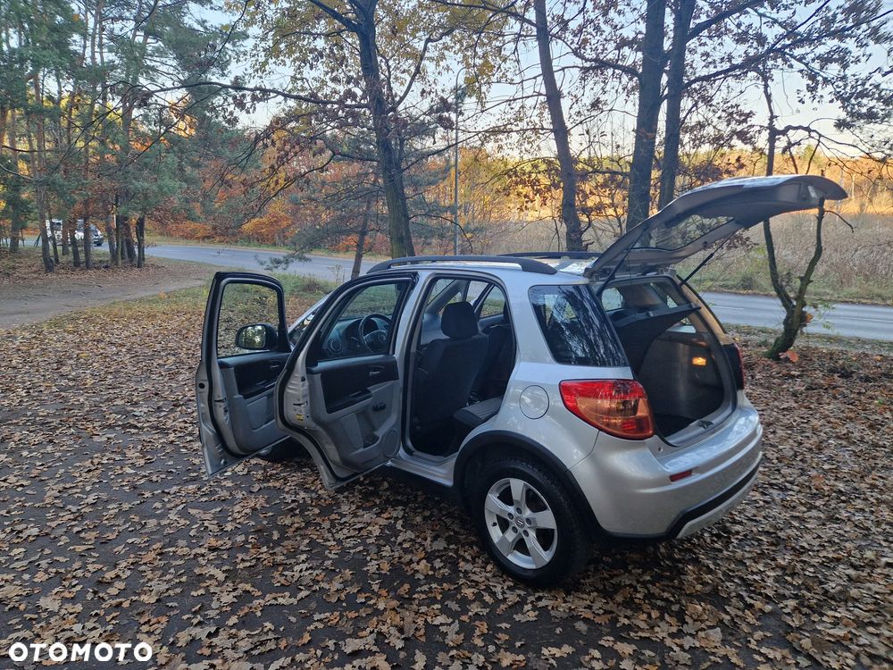 Suzuki SX4 2.0 DDiS Premium 4WD - 15