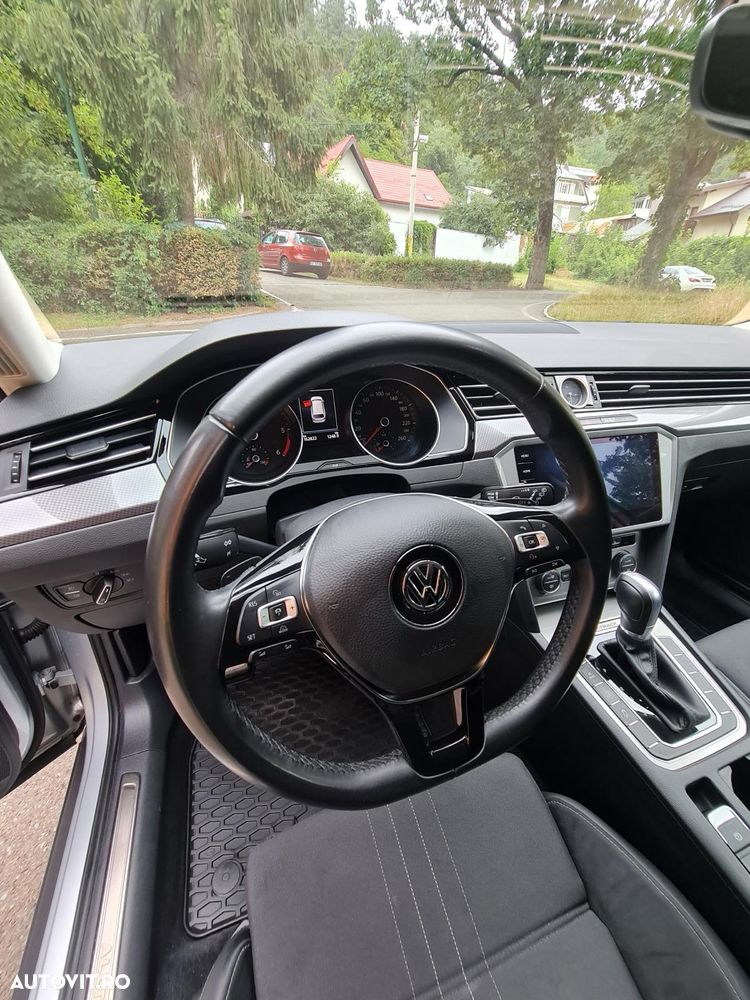 Volkswagen Passat Alltrack 2.0 TDI SCR 4Motion DSG - 25