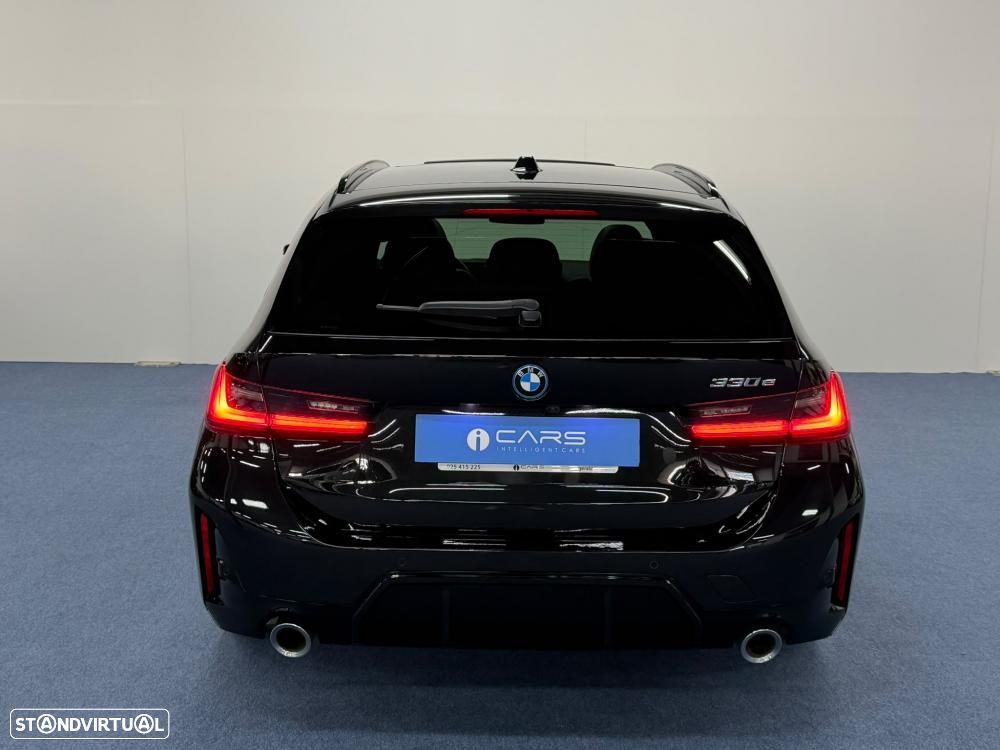 BMW 330 e Aut. M Sport - 12