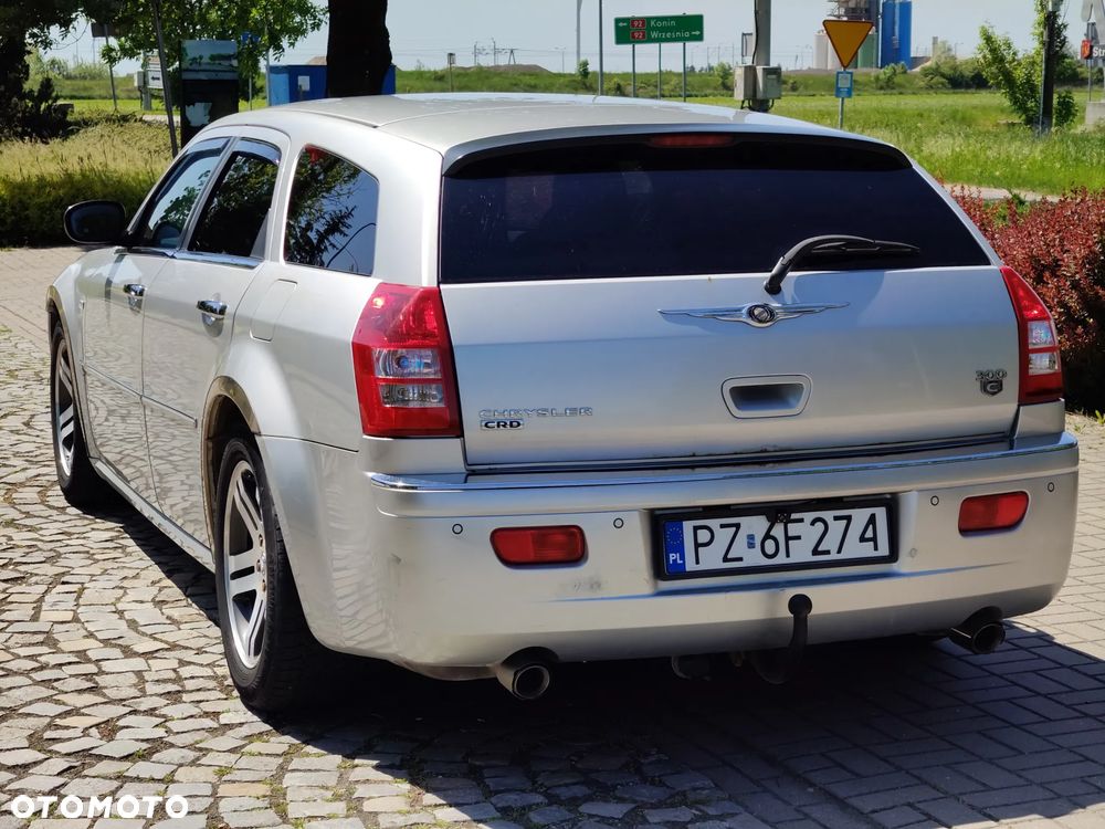 Chrysler 300C - 15