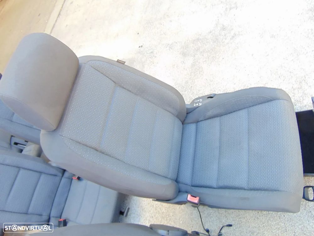 VW Touran 2005 bancos - 7