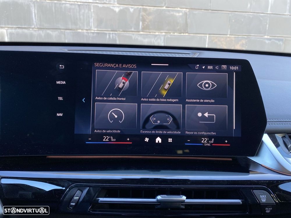 BMW iX1 eDrive20 xLine - 11