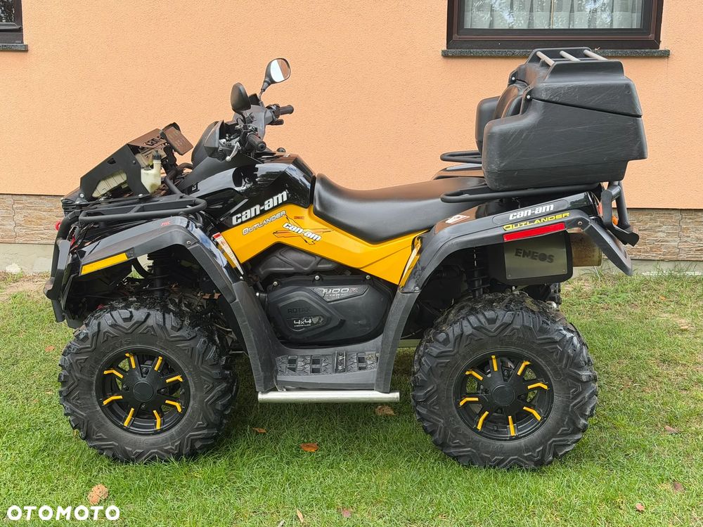 Can-Am Outlander - 32