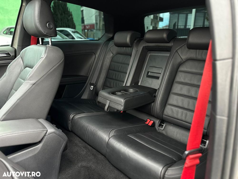 Volkswagen Golf GTD BlueMotion Technology - 36