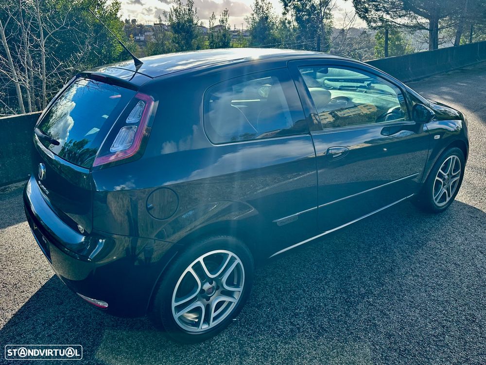 Fiat Punto Evo 1.3 16V Multijet Dynamic S&S - 8