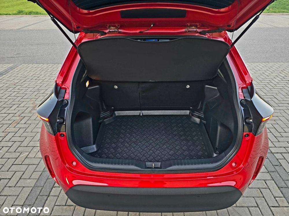 Toyota Yaris Cross - 19