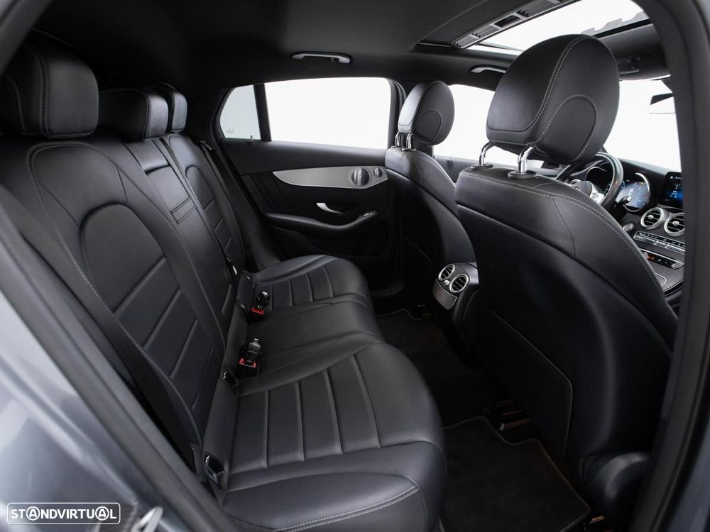 Mercedes-Benz GLC 300 de Coupe 4Matic 9G-TRONIC - 13