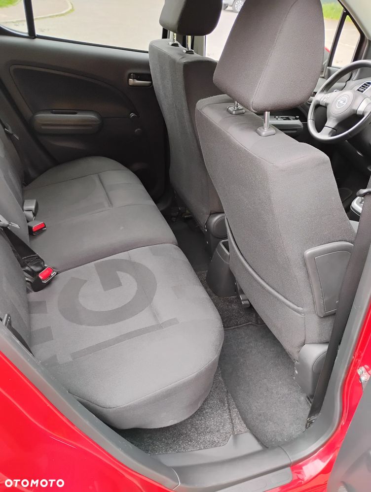 Opel Agila - 10