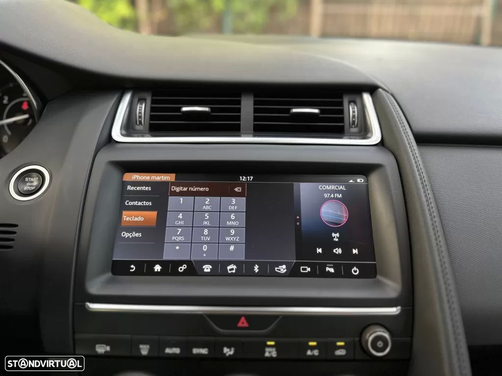 Jaguar E-Pace 2.0 i4D - 33