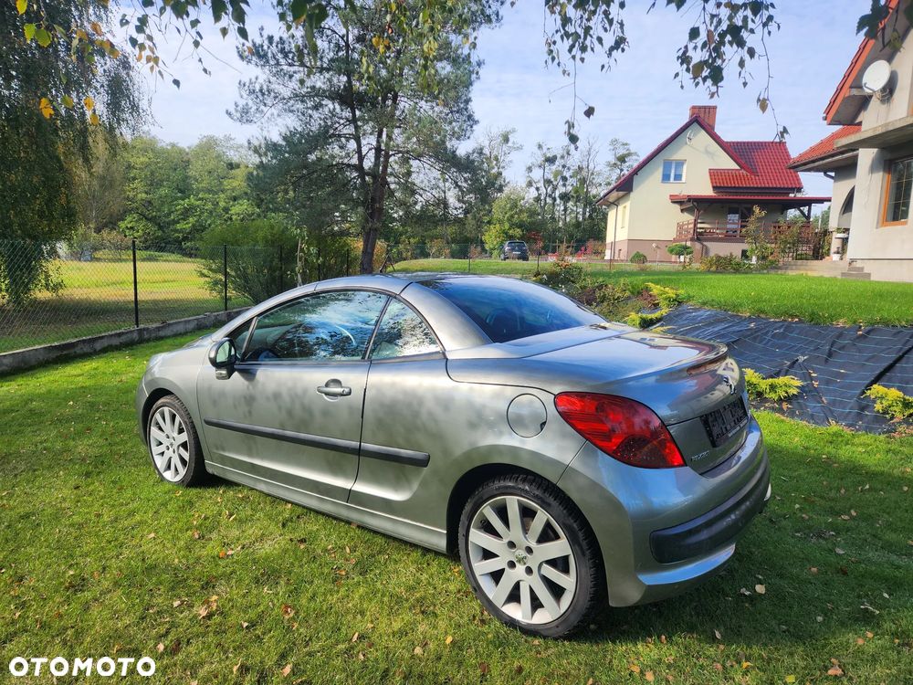 Peugeot 207 120 Automatik Premium - 9