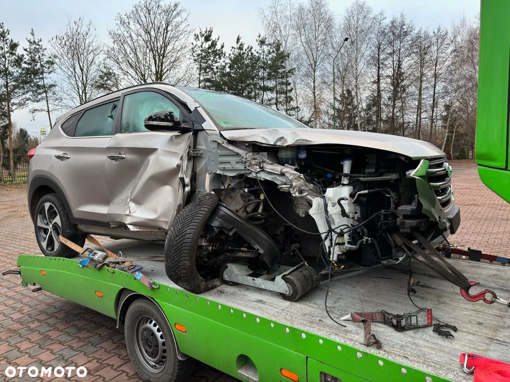 Hyundai Tucson 1.6 Turbo 4WD DCT Trend - 8