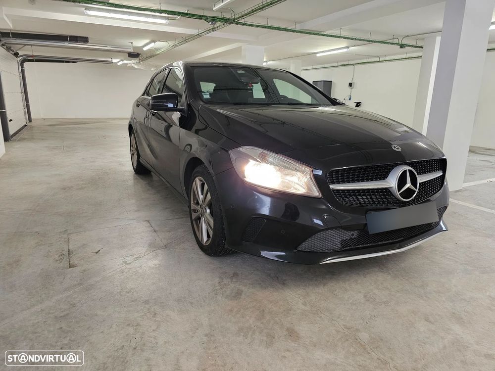 Mercedes-Benz A 180 d Fleet Pack Urban - 1