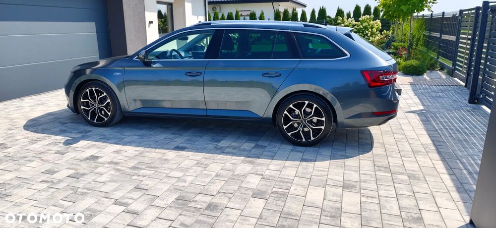 Skoda Superb 2.0 TDI 4x4 L&K DSG - 1