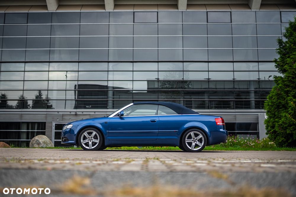 Audi A4 Cabrio - 11